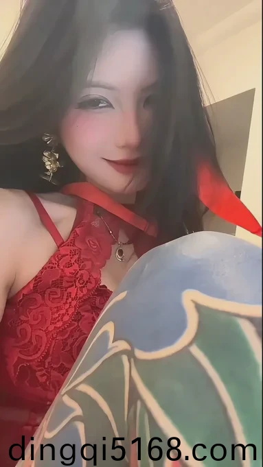 狗狗小鸡变出红色的东西